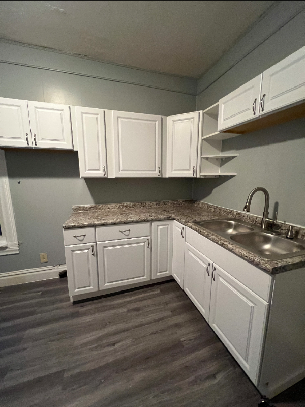 Building Photo - 217 E Lincoln Ave Rental