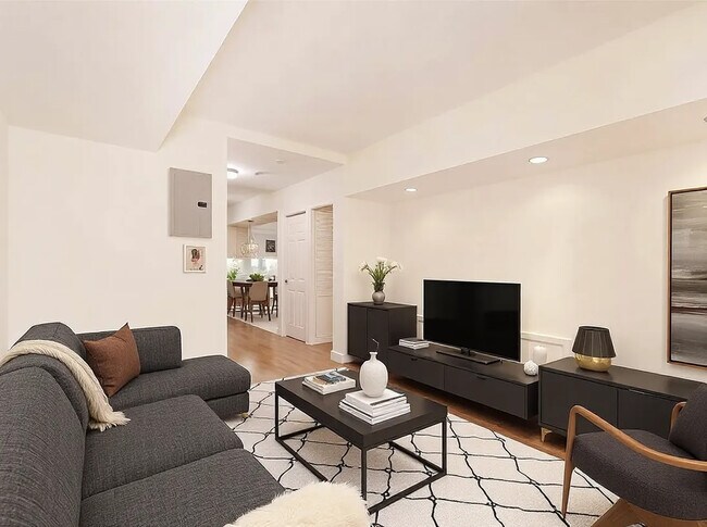 Photo - 48 Beacon St Unidad A