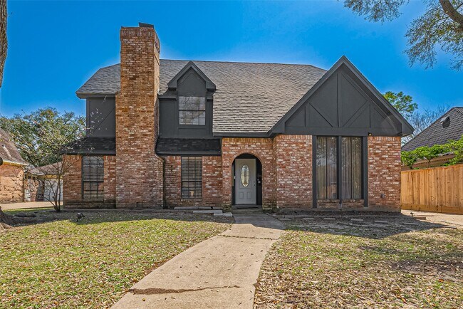 Building Photo - 15211 Camino Del Sol Dr