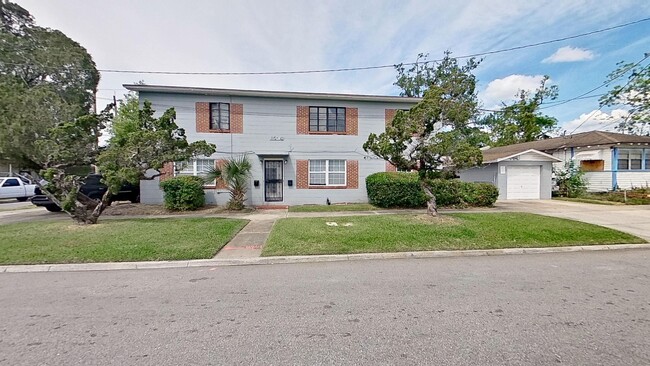 Building Photo - Move In Special: $150 off first full month.