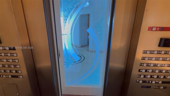 Building Photo - 2600 Island Blvd Unit 1503