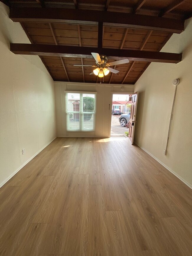 4432 Pacific Hwy Unidad 17