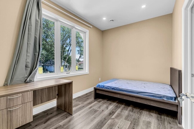 Photo - 709 Bridge Av Unit 709 Bridge