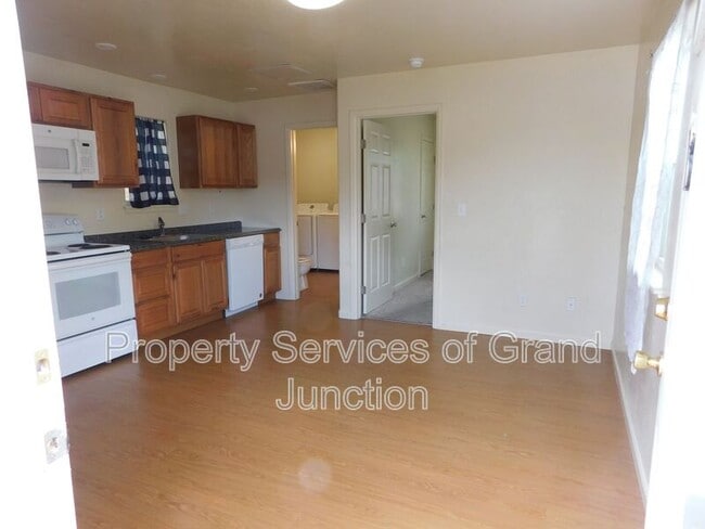 Photo - 1363 19th St Unit B