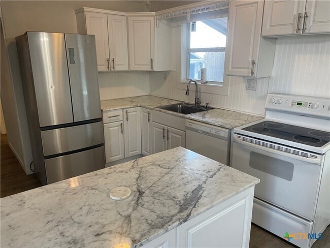 Photo - 761 Geronimo Dr