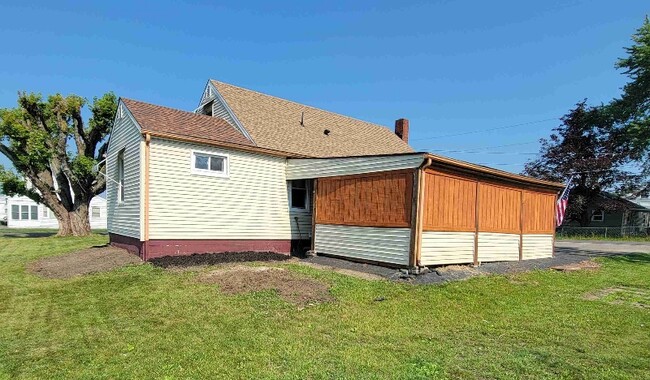 Photo - 1502 N Beaver St