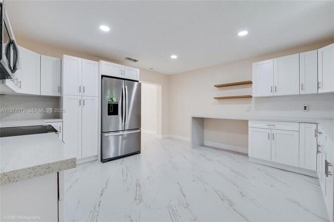 Photo - 10421 SW 184th St