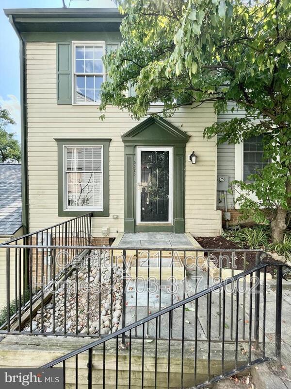 Photo - 5028 9th St S Townhome