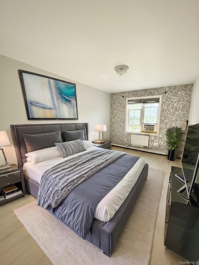 Photo - 58-61 81st St