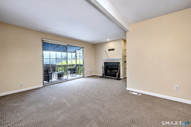 Photo - 106 Ferry Ct Unit 106
