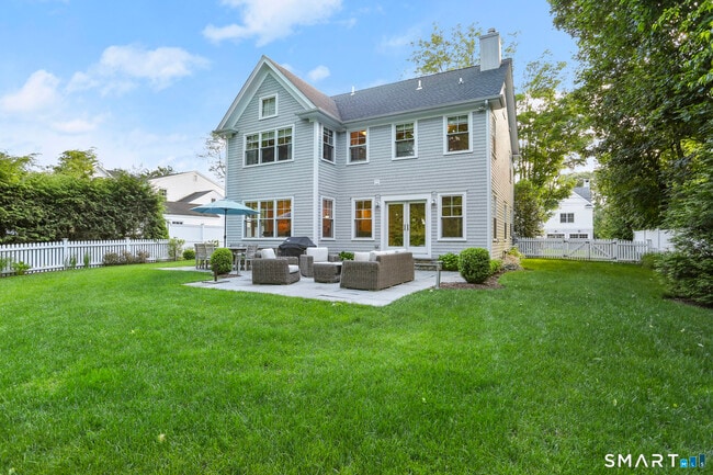 Photo - 26 Long Lots Ln