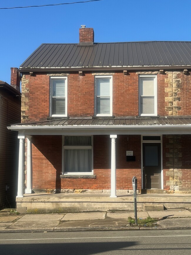 Front Exterior - 315 5th St Townhome