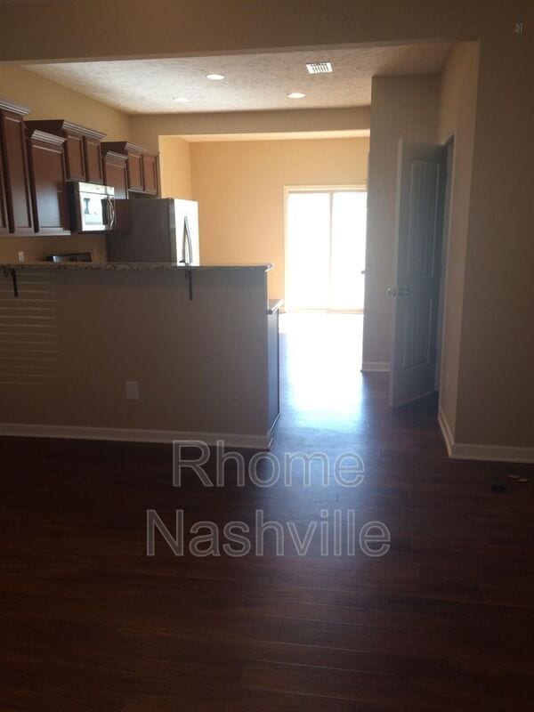 Photo - 913 Beaver Creek Way