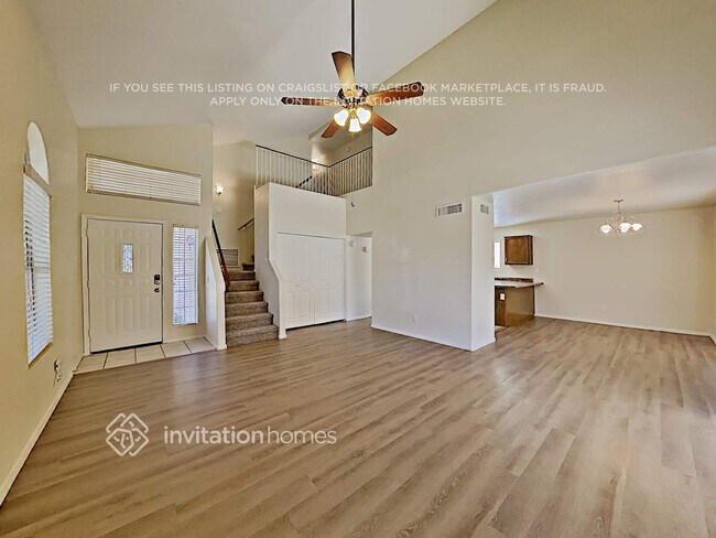 Photo - 8030 W Paradise Dr