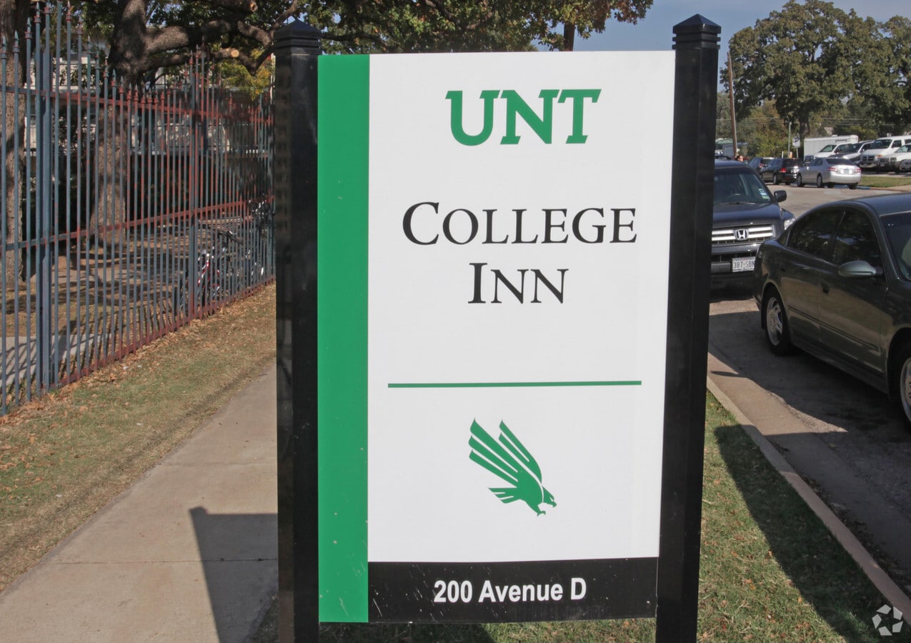 Photo - UNT College Inn