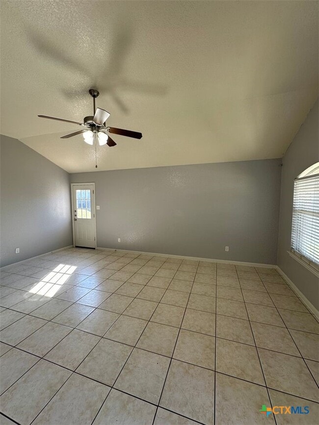 Photo - 1903 Elms Run Ct