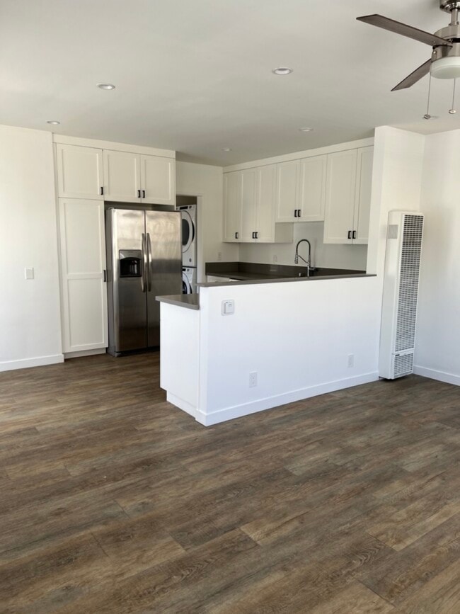 Photo - 1605 Blossom Ln