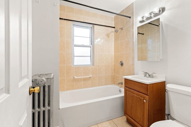 Photo - 7 Rockwell St Unit 1