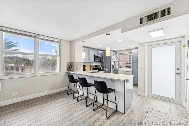 Photo - 201 N Ocean Blvd Unit 208