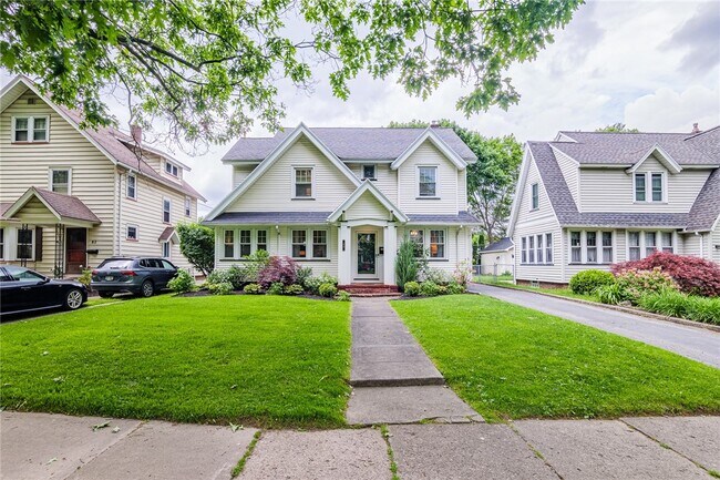 Photo - 90 Elmcroft Rd