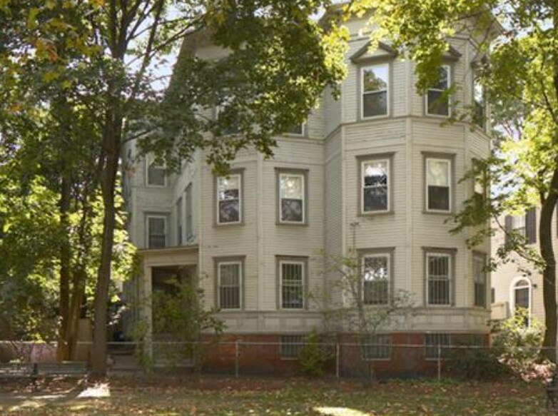 Photo - 1000 Memorial Dr