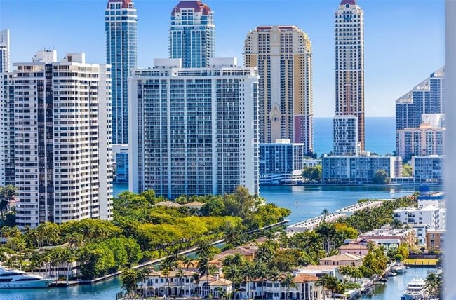 Photo - 17301 Biscayne Blvd Condo Unit LPH2