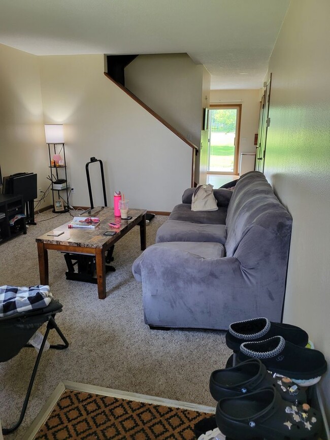 Photo - 340 W Johnson St Unit Apt #1