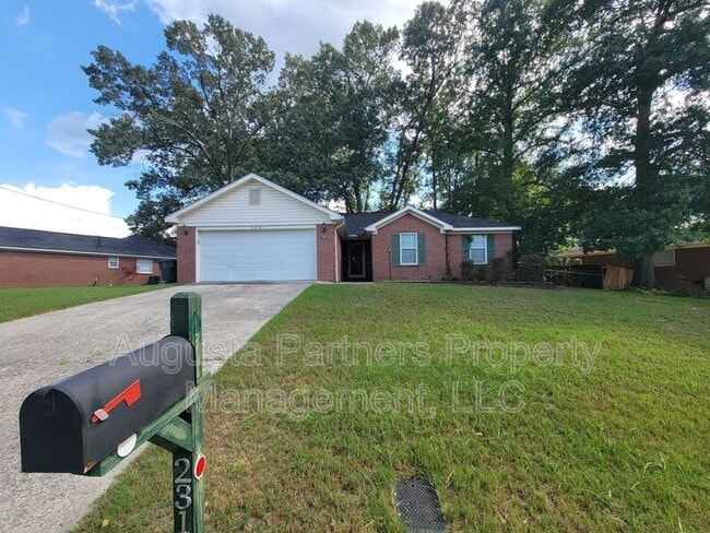 Building Photo - 2312 Perot Dr