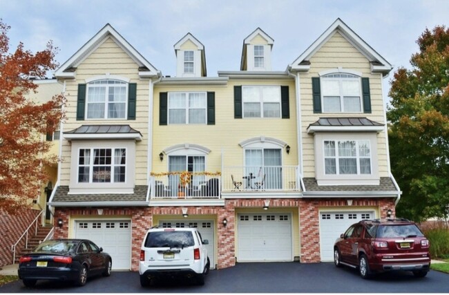 Photo - 7 Marina Dr Townhome