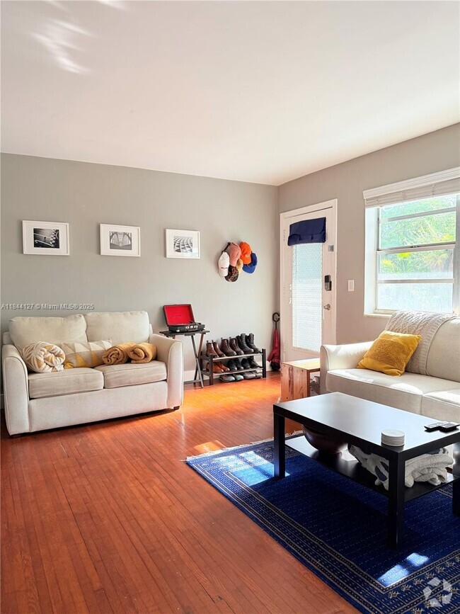 Building Photo - 645 NE 77th St Unit 12 Rental