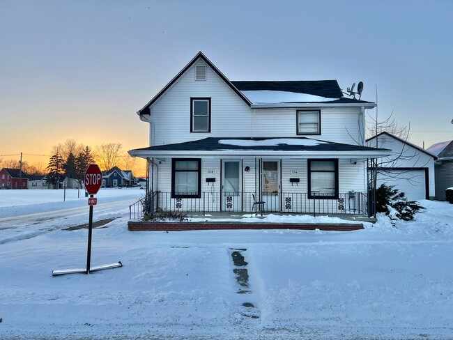 Building Photo - 014 Unit 258