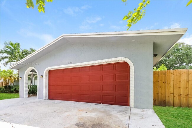 Photo - 628 SW 18th Ave
