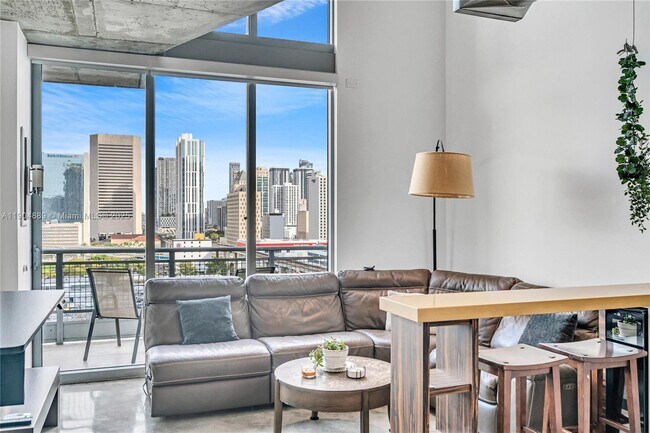 Photo - 690 SW 1st Ct Unit 1713