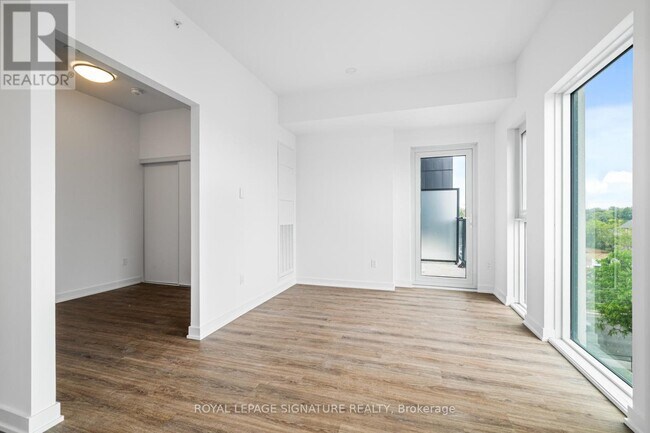 Photo - 4569 Kingston Rd Unit 413