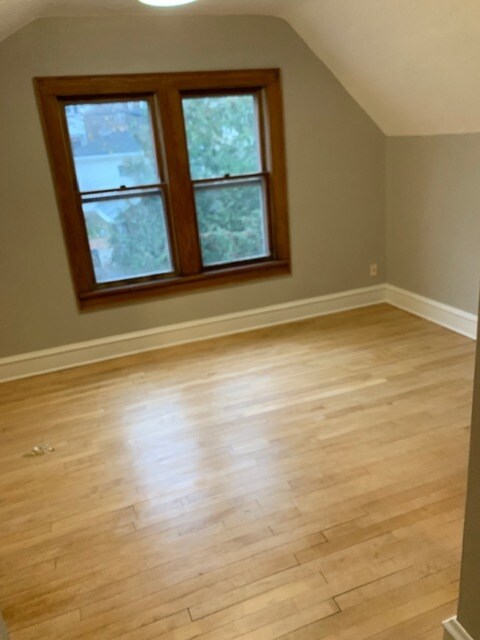 Bed1 - 106 N 7th Ave Unit 104