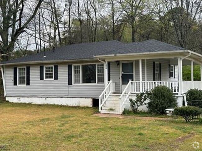 Building Photo - Bright & Airy 3-Bedroom Home with Deck and...