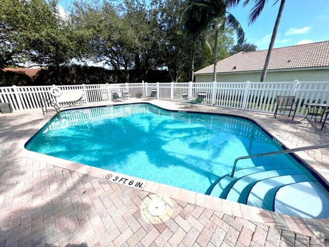 Building Photo - 9942 Boynton Gardens Way Rental