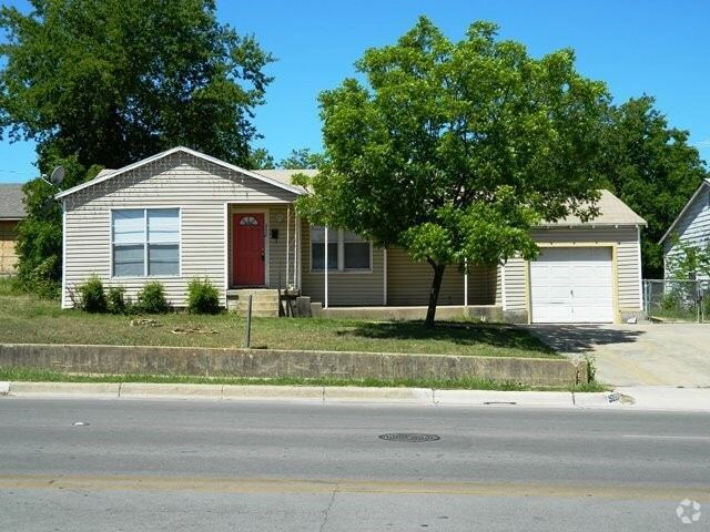 Building Photo - 5220 James Ave Rental