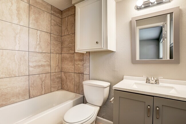 Photo - 6407 Crestside Dr