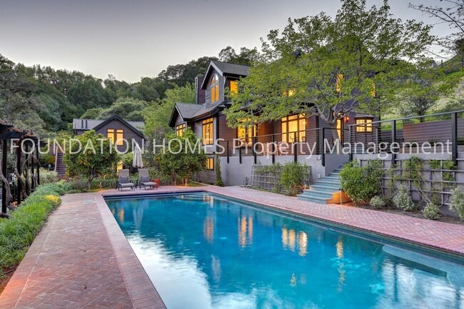 Gated San Anselmo Estate w/ Pool, Vineyard... - Gated San Anselmo Estate w/ Pool, Vineyard... House