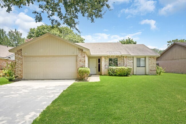 Photo - 710 Old Colony Dr