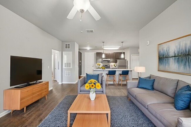 Photo - Charleston on 66th