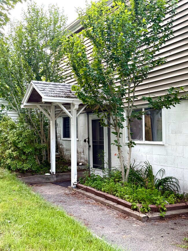 Photo - 9 Seaview Ave Unit B