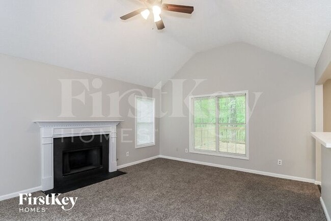 Photo - 2825 Candler Run