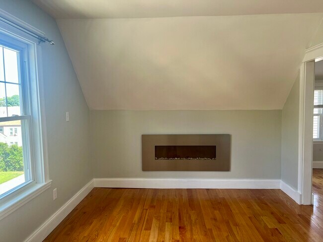 Photo - 25 Seymour St Unit 3