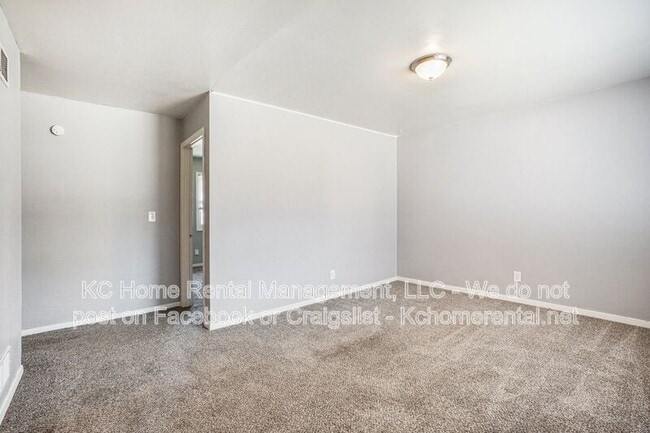 Photo - 620 N 13th Terrace