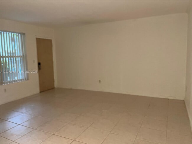 Photo - 255 Sunrise Dr Unit 103