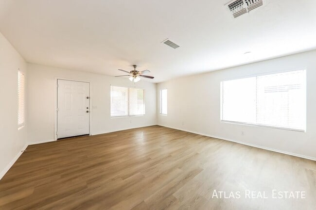 Photo - 30427 North 42nd Pl
