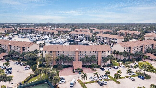 1501 Marina Isle Way  