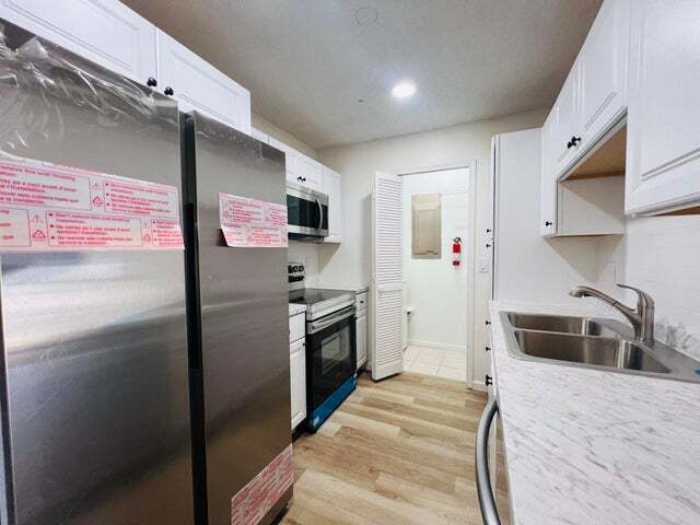 Building Photo - 11877 Sturbridge Ln